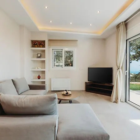 Casaelia 4*